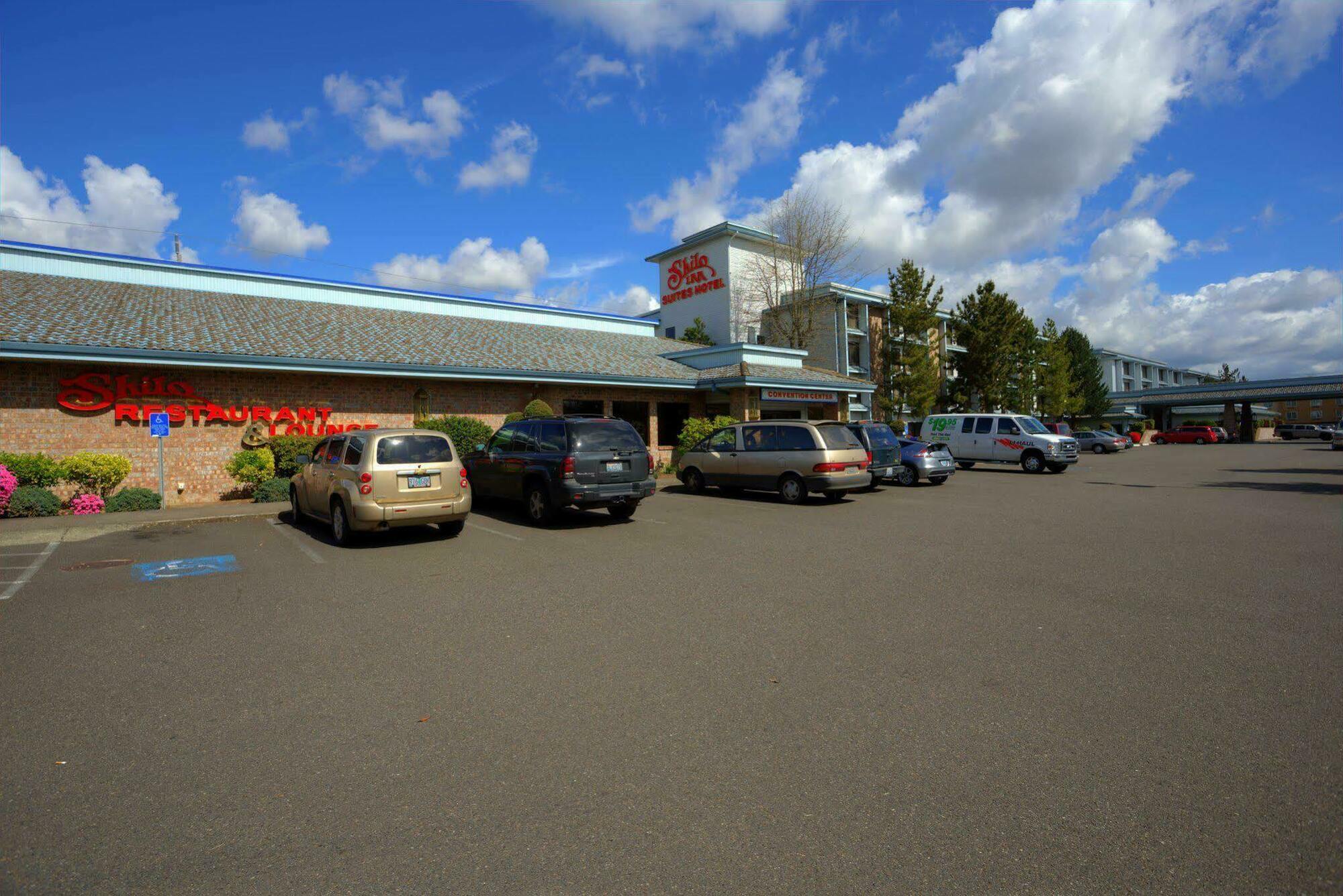 Sojourn Suites Portland Airport Exterior foto